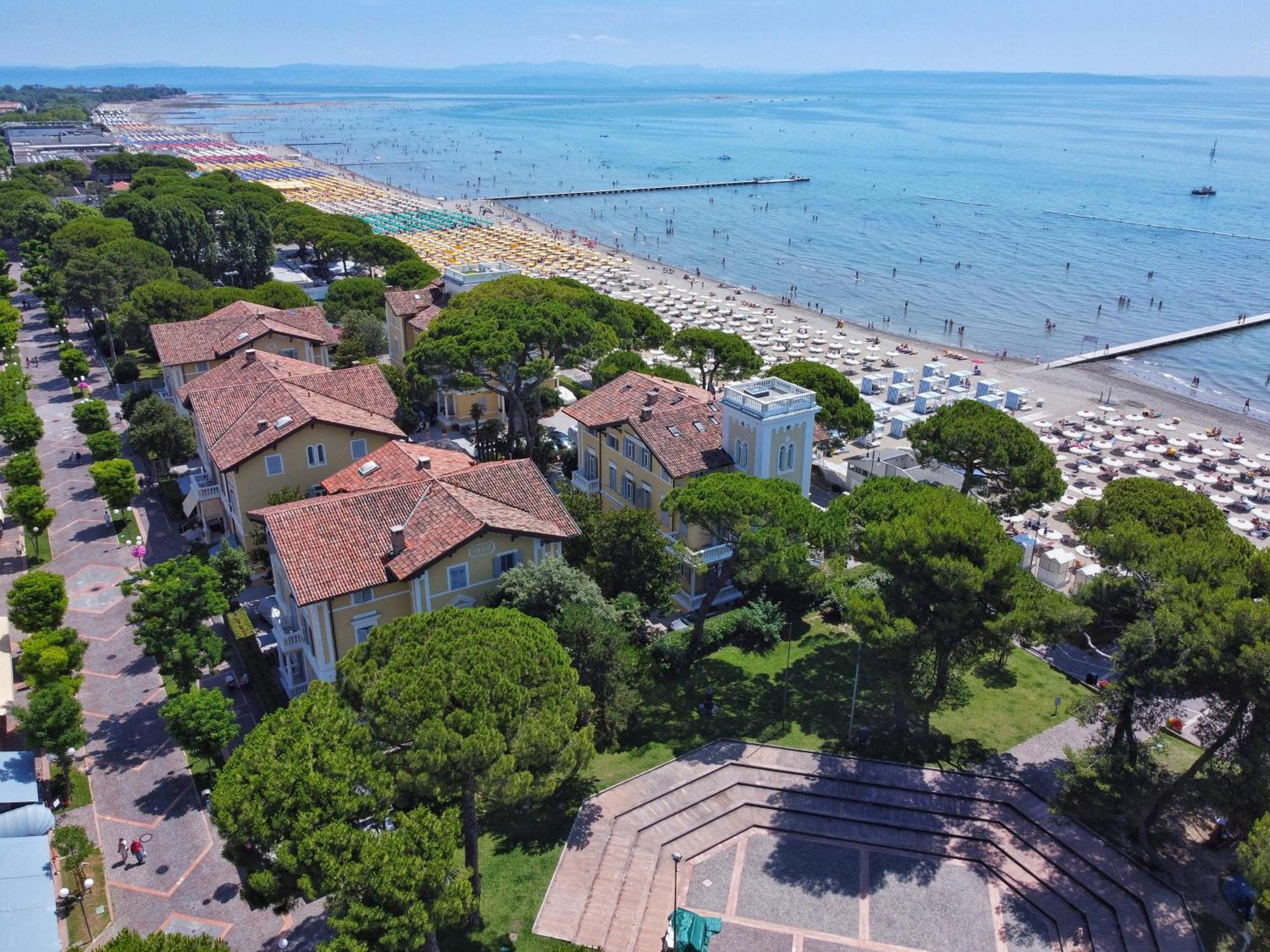 Residence Hotel Hungaria Grado Luaran gambar