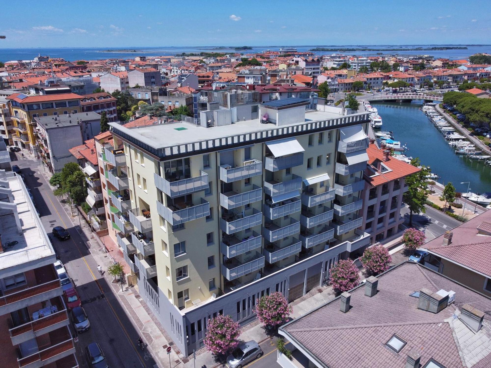 Residence Hotel Hungaria Grado Luaran gambar