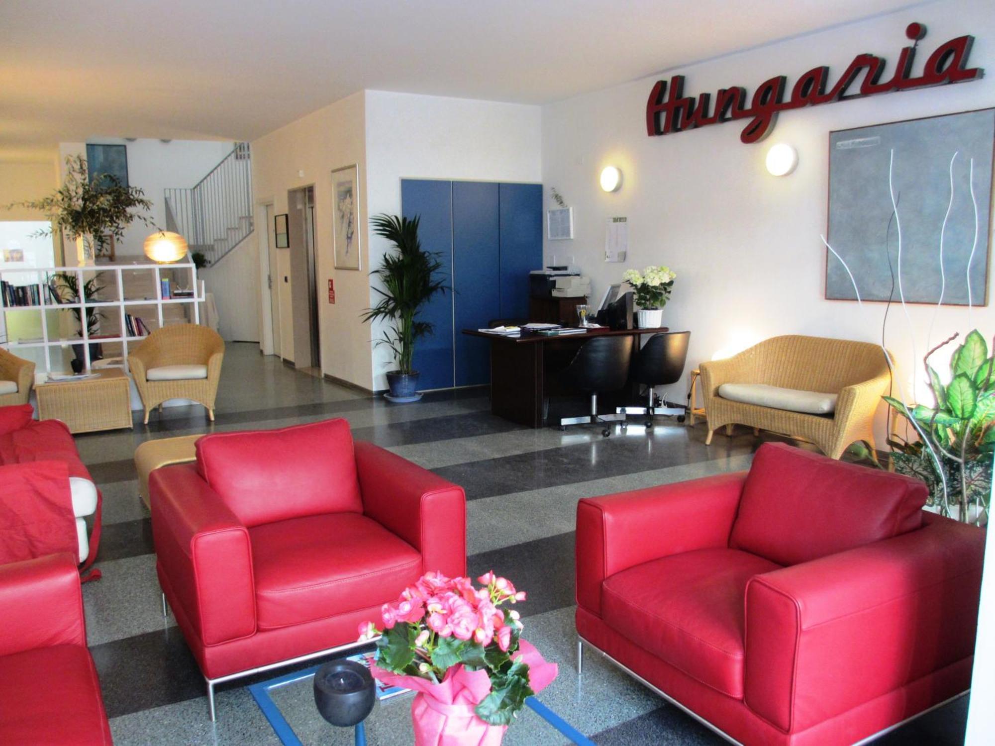 Residence Hotel Hungaria Grado Luaran gambar