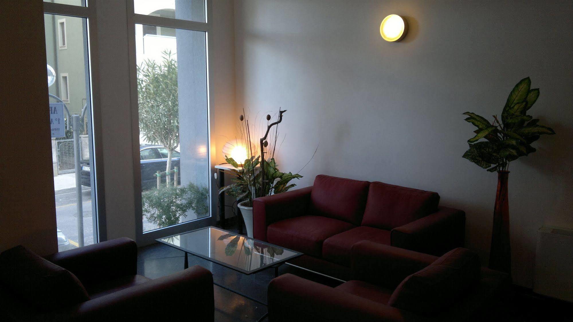 Residence Hotel Hungaria Grado Luaran gambar
